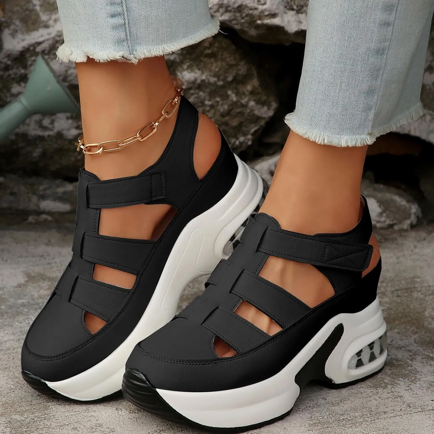 Eduavar Sandals for Women 2025 Sport Athletic Outdoor Summer Beach Sandals Closed Toe Walking Lightweight Adjustable Shoes