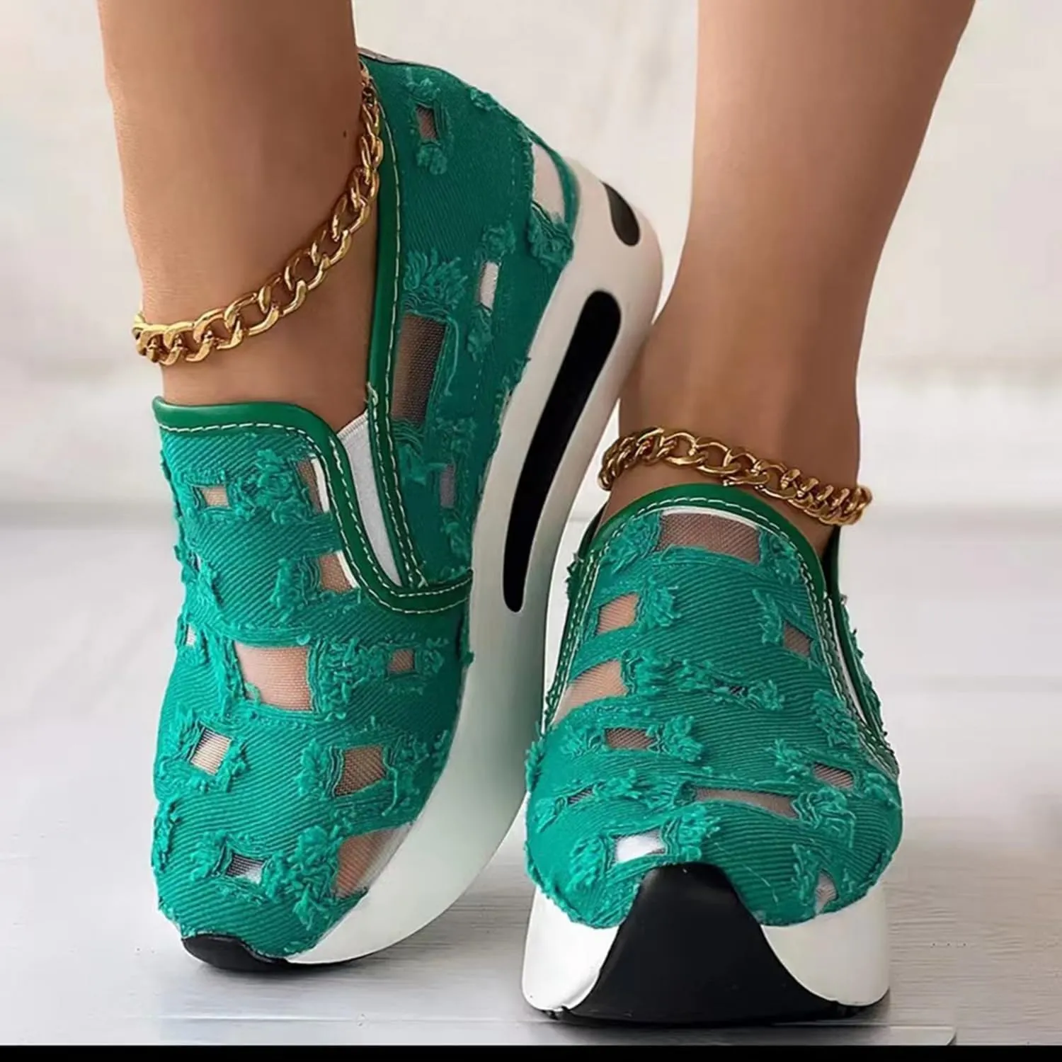 JITUUE Womens Breathable Platform Canvas Shoes Hollow Mesh Closed Toe Comfortable Walking Sports Shoes Summer Style Sandals