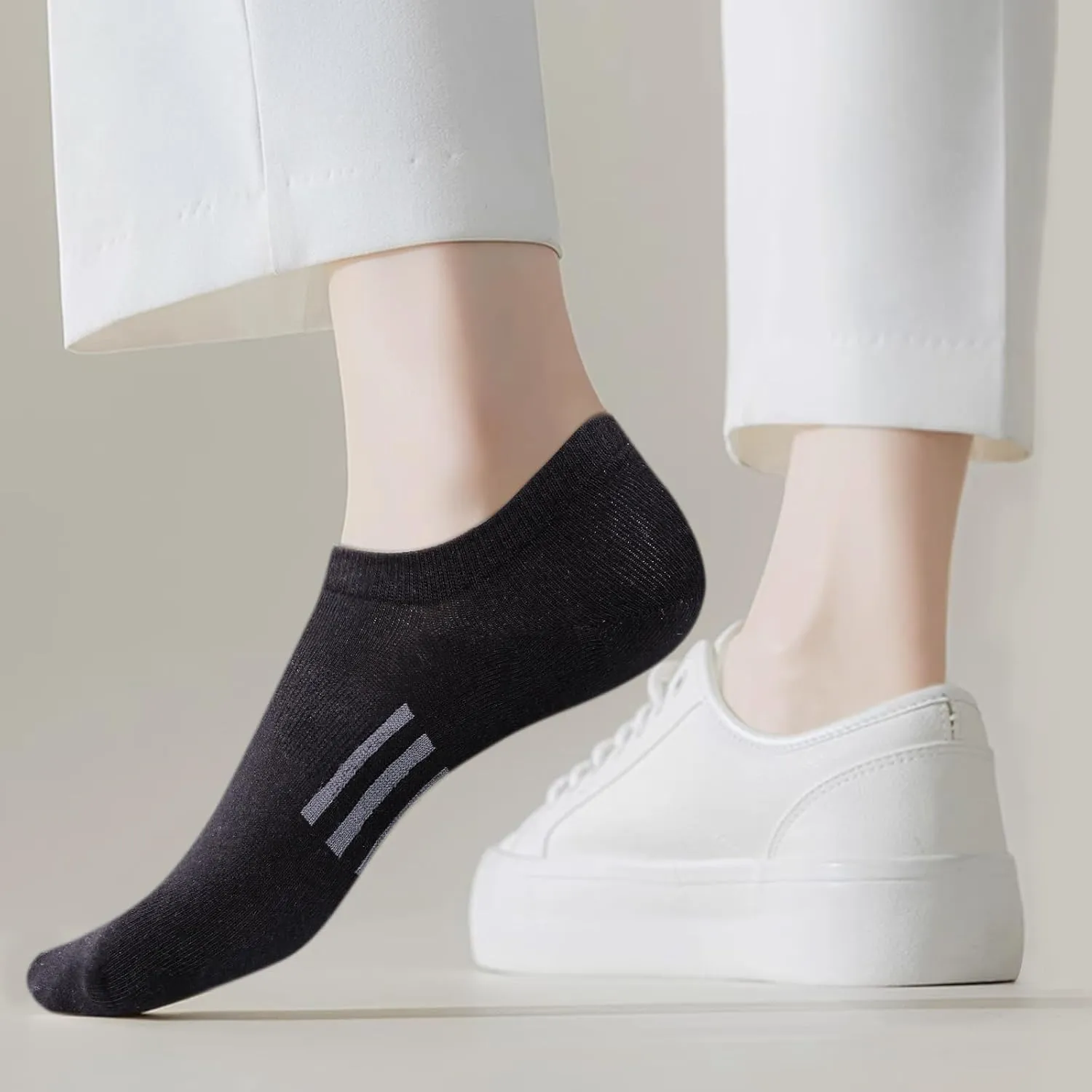 Men's No Show Socks For Men, Breathable Low Cut Cotton Casual Everyday Athletic Invisible Socks with Non-slip Grips
