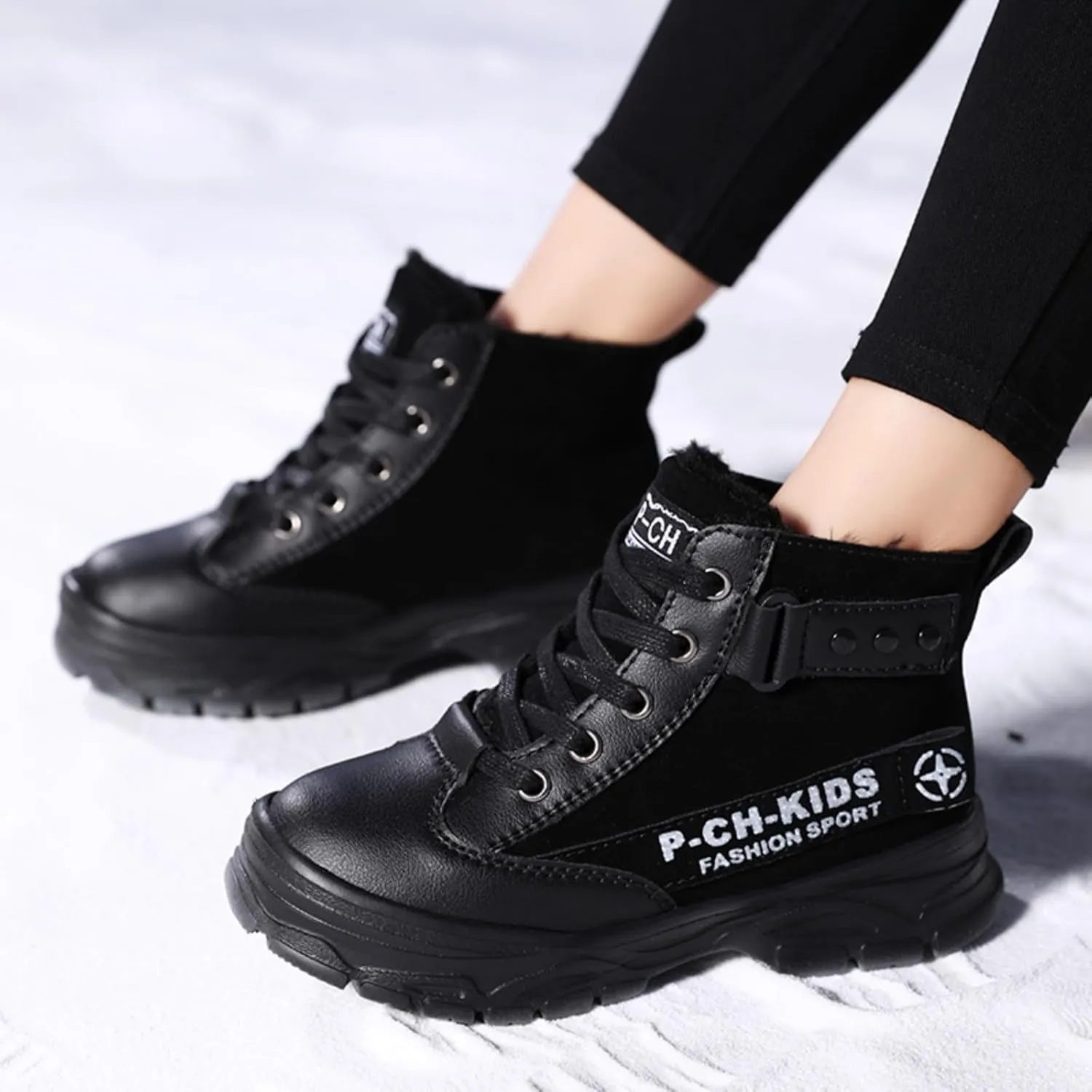 Unisex Kids Ankle Boots Warm Faux Fur Lined Outdoor Hiking Boots High Top Sneakers Boys Girls Winter Tennis Shoes