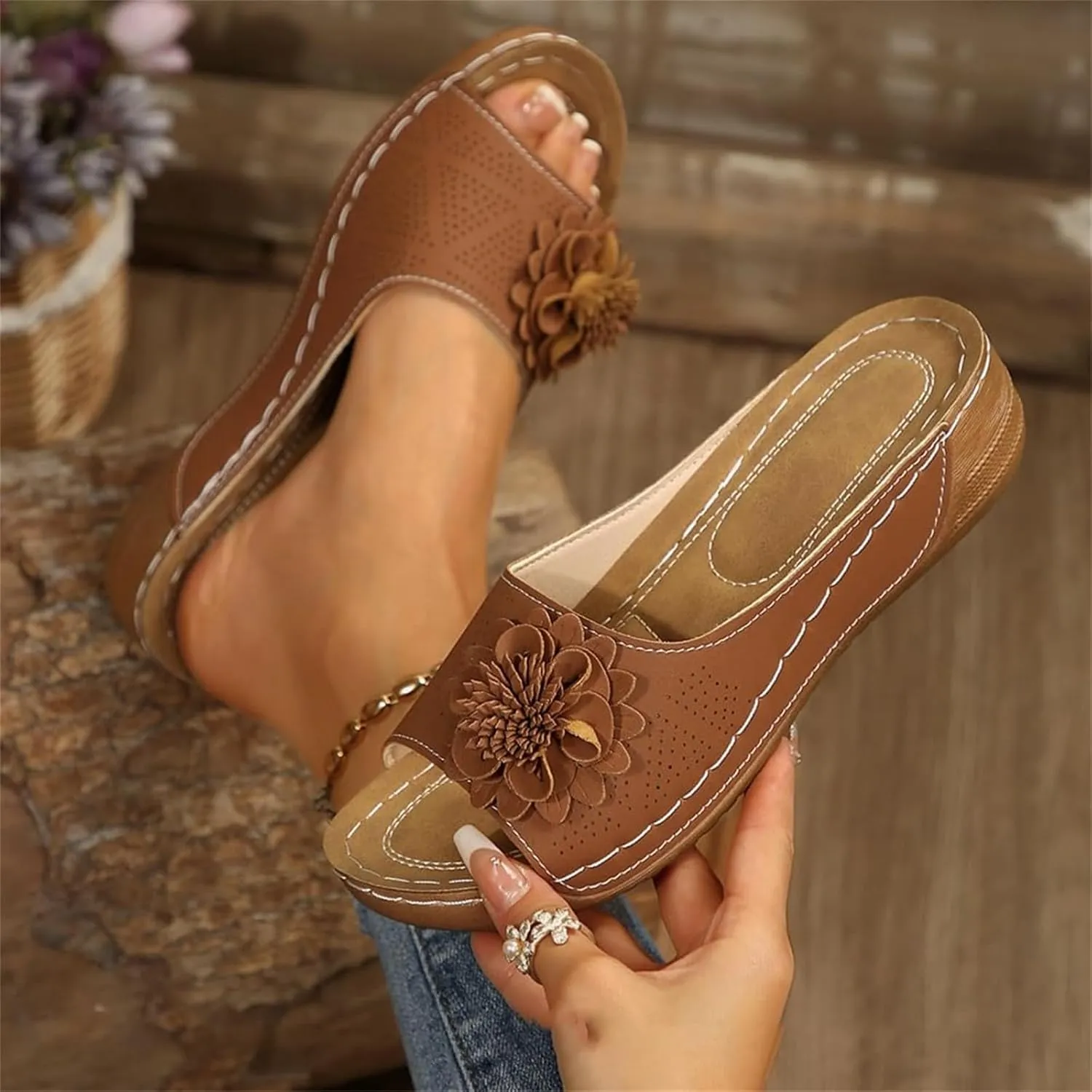 Womens Wedge Sandals 2025 Flower Boho Non-Slip Open Toe Slides Comfortable Breathable Platform Sandal Slippers Beach Sandals